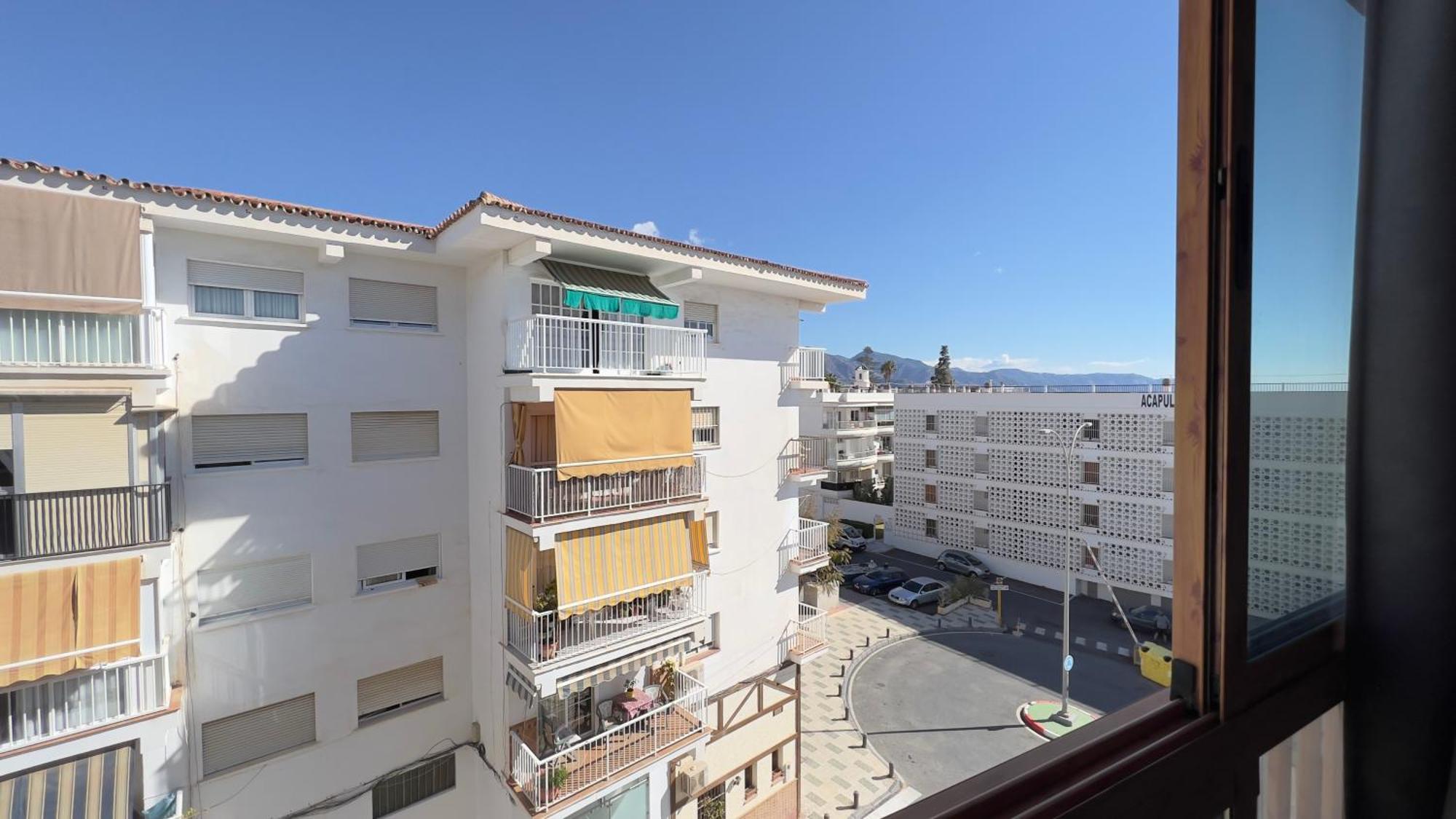 Estudio Buddha En El Centro De Nerja - South Costa Exterior foto